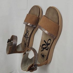 Otbt Martha TX Ankle Buckle Stap Sandals Size 9.5